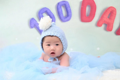 广州供卵代怀包生男孩五月龄宝宝睡眠时间